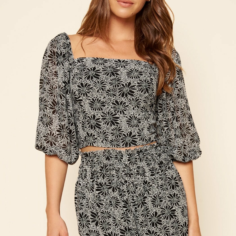 Senna Floral Smock Back Convertible Balloon Sleeve Top